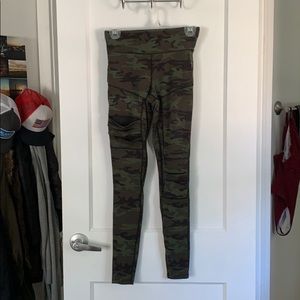 Jessica Simpson The Warm Up Legging